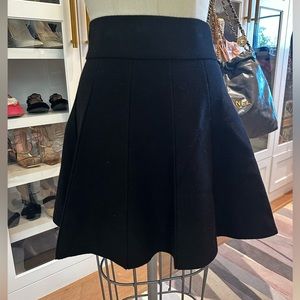 Club Monaco Black Knit Skirt size Small